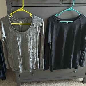 2-Pack Athletic Long Sleeved Tops Small